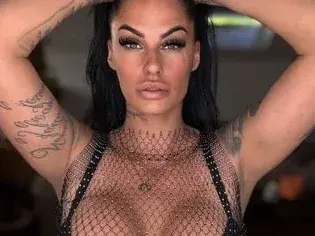 JessieCroft auf Susi Live